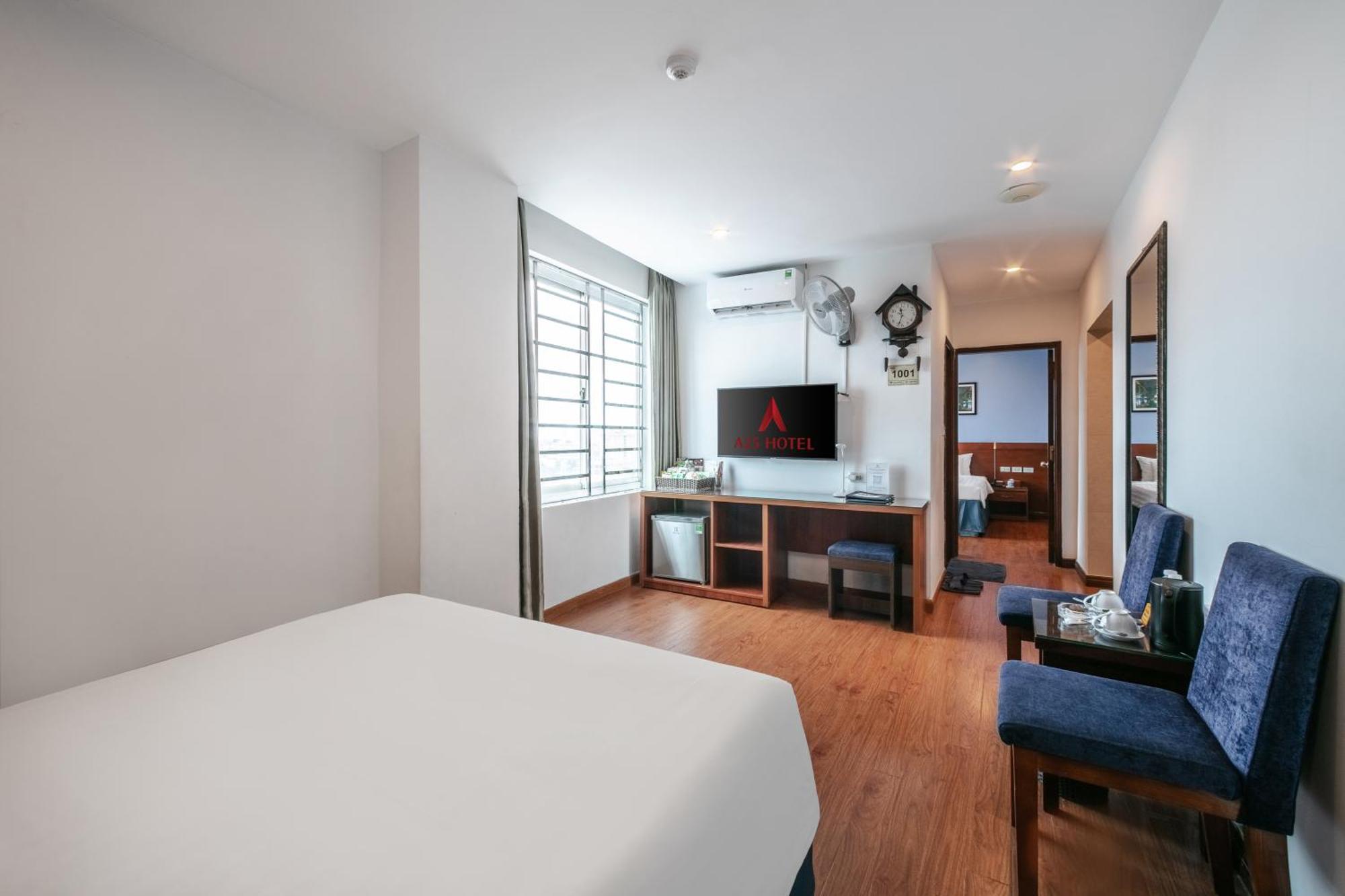 A25 Hotel - 63A Phuong Liet Ханой Екстериор снимка